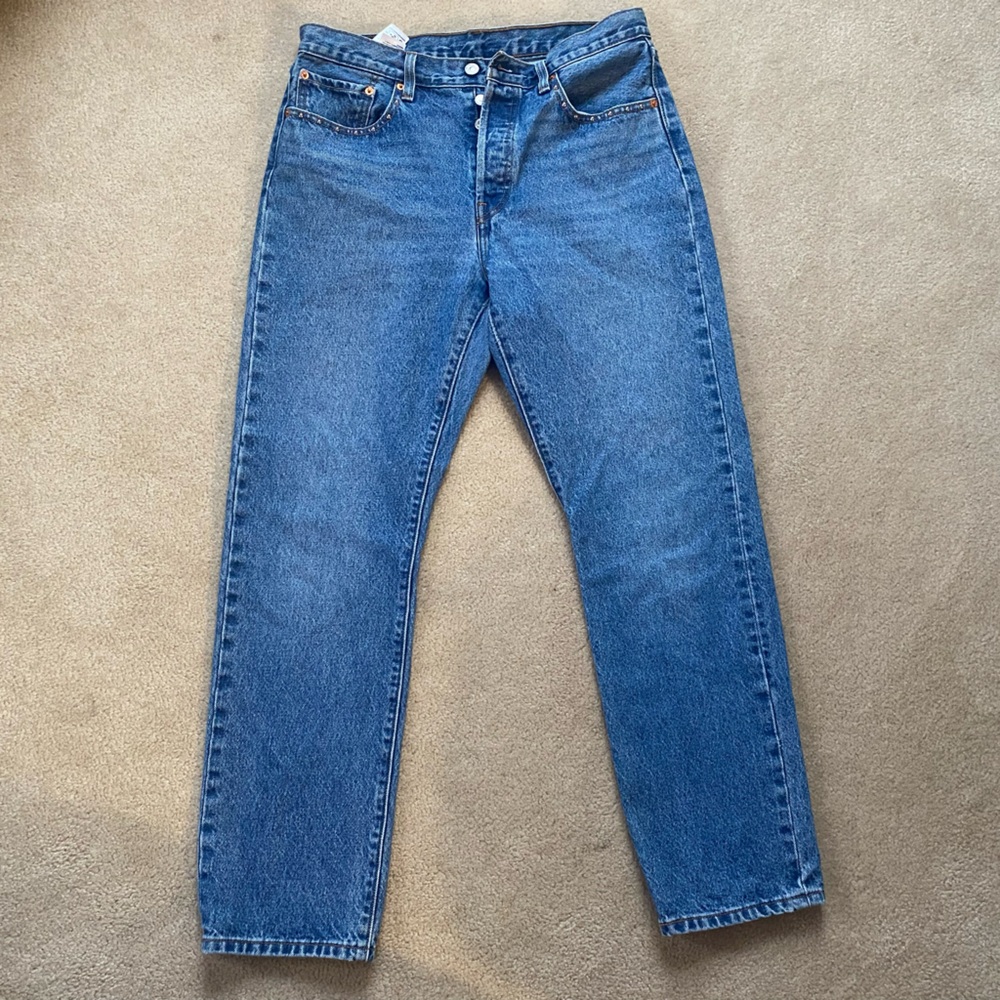 Levi's Medium Blue Ankle Crop Jeans